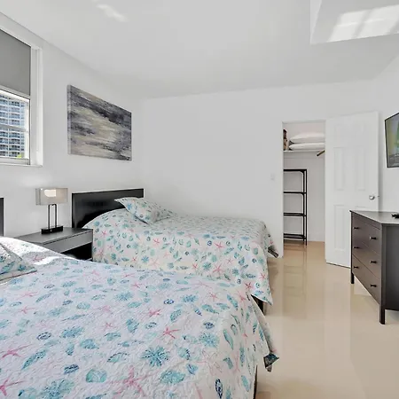 The Tides Apartments On The Beach Hollywood Exterior photo