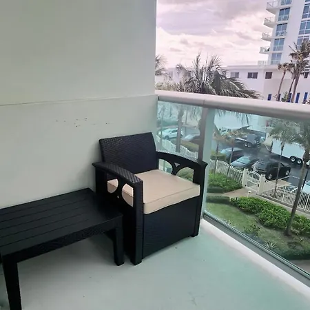 The Tides Apartments On The Beach Hollywood Exterior photo