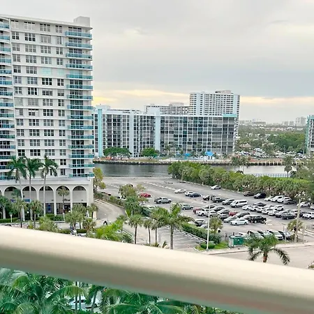 The Tides Apartments On The Beach Hollywood Exterior photo