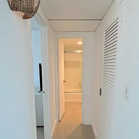The Tides Apartments On The Beach Hollywood Exterior photo