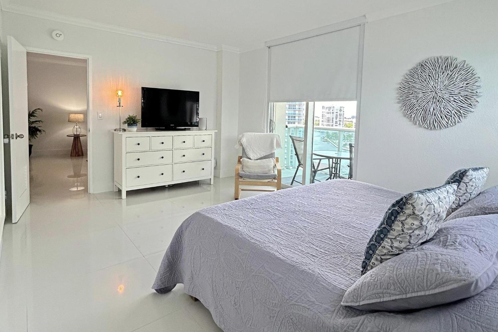 Apartment The Tides On The *