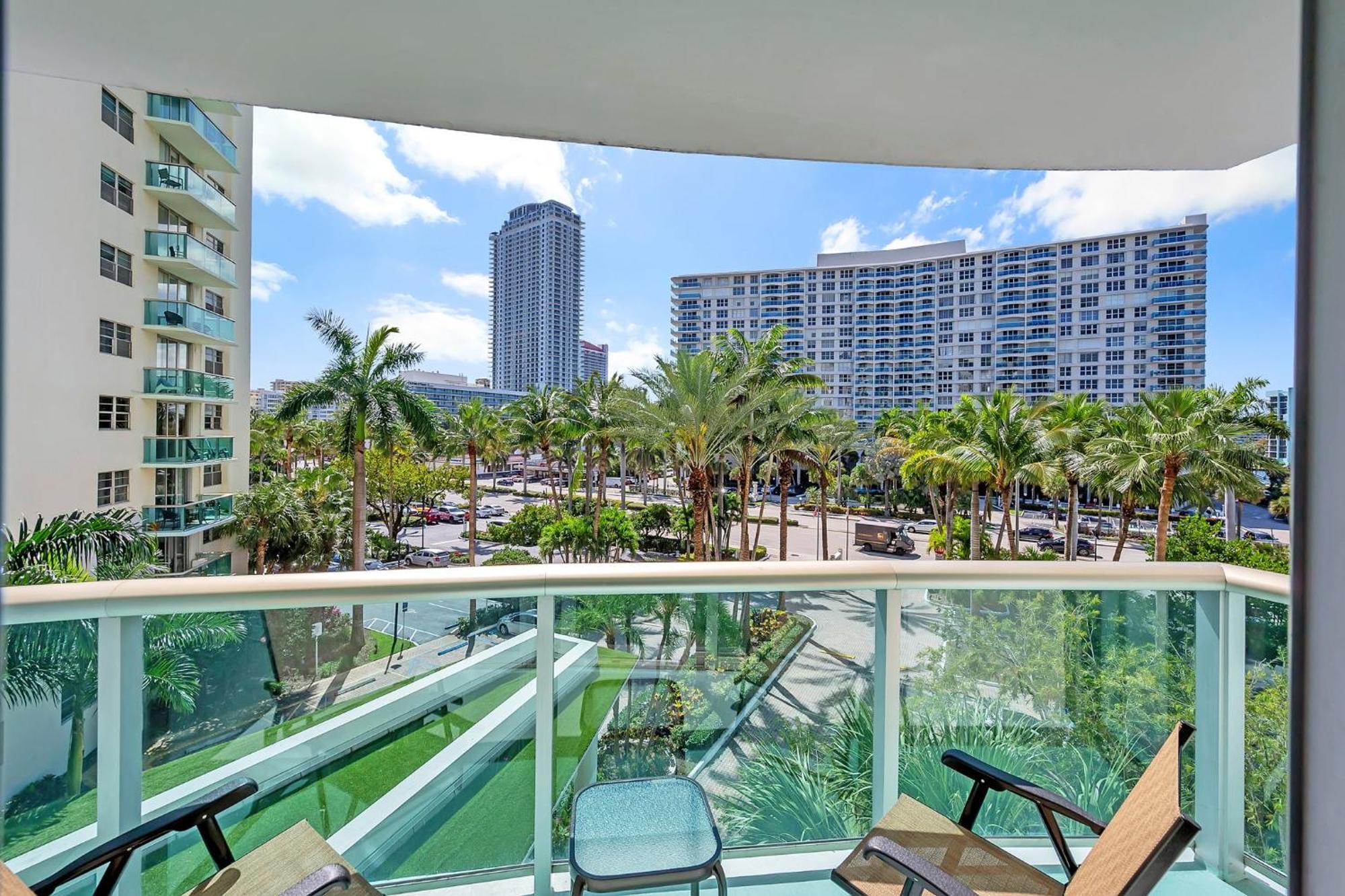 Apartment The Tides On The