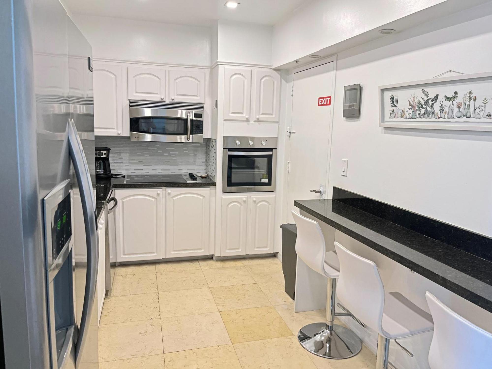 Apartment The Tides On The